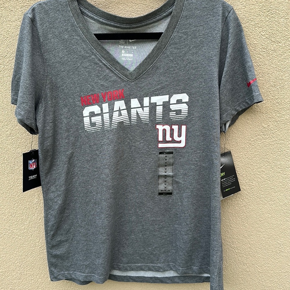 NWT Nike 🔥 Dri Fit New York Giants Football V Neck T-Shirt Sz M